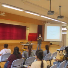 2022-11-15_非華語家長教育_Communication and Listening