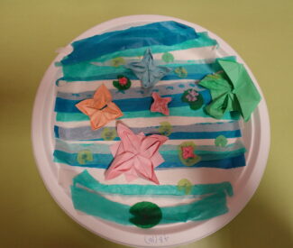 4B 黃冰妤 層層曡曡的蓮花碟