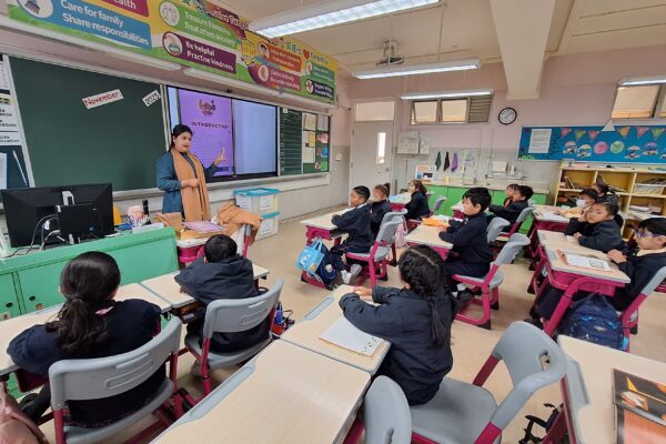 Students pay attention